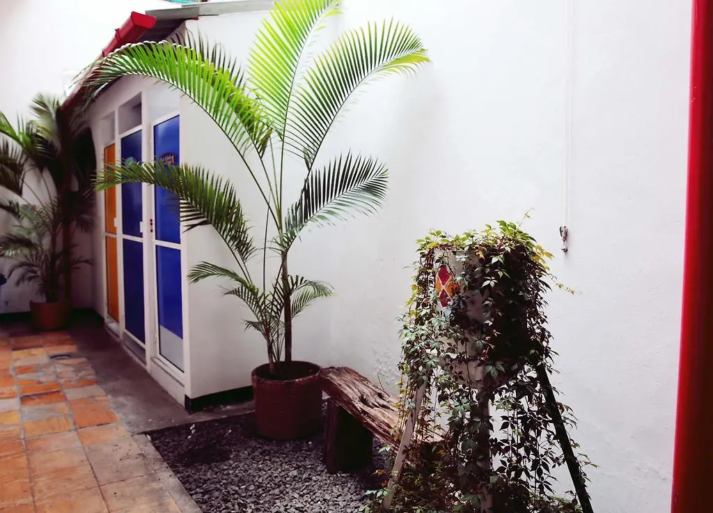 Guest house Rollinkeepers House Hotel Cali